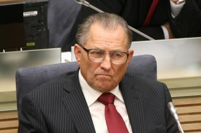 Prokuroras turi spręsti, ar pradėti ikiteisminį tyrimą prieš parlamentarą K.Ramelį 