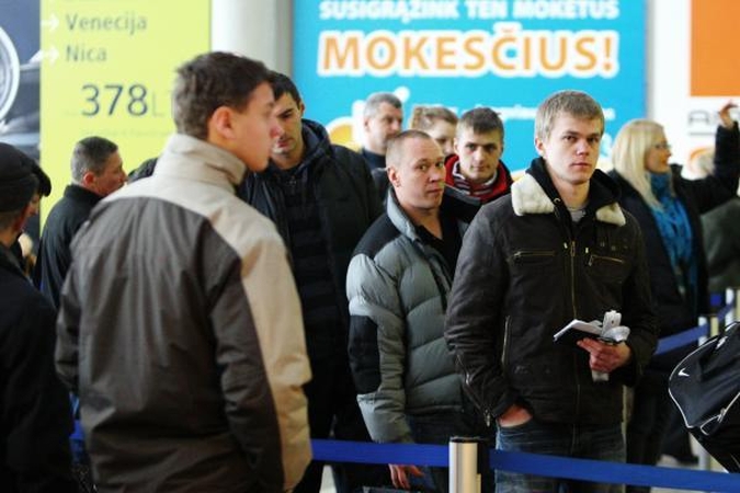 PSD deklaruoti emigraciją privertė 5 kartus daugiau gyventojų