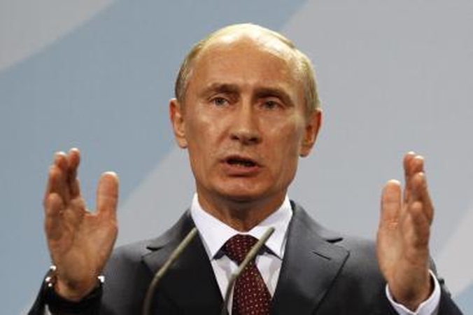 V.Putinas vėl kritikavo koalicijos karinių pajėgų operaciją Libijoje