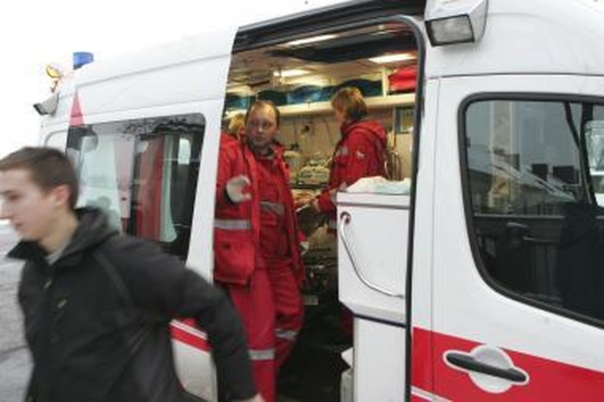 Minsko plente autovežio kabina prispaudė žmogų