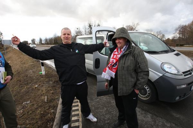 Lenkijos futbolo federacija turės atlyginti aistruolių padarytą žalą