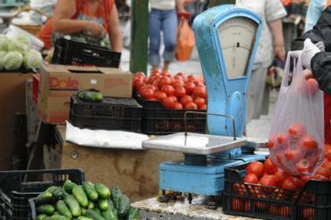 Pirkėjų mulkintojams kirs per kišenę