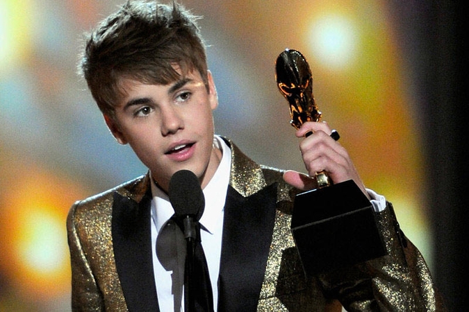 Daugiausiai uždirbančios garsenybės - Lady Gaga ir J.Bieberis