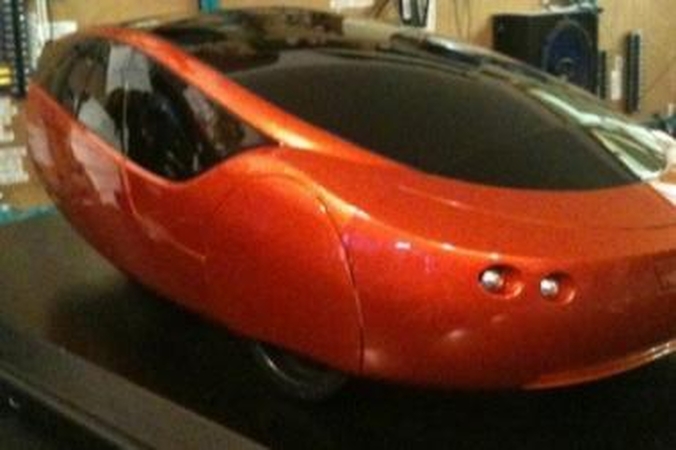 "Urbee" - pirmasis 3D spausdintuvu "atspausdintas" automobilis