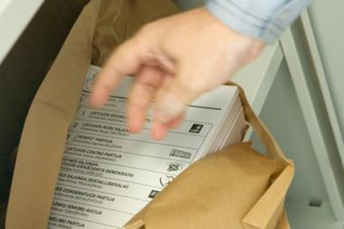 Rinkimus laimėtų socialdemokratai, konservatorių populiarumas krenta