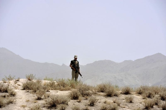 Pakistanas išreiškė „įtūžį“ dėl NATO smūgio