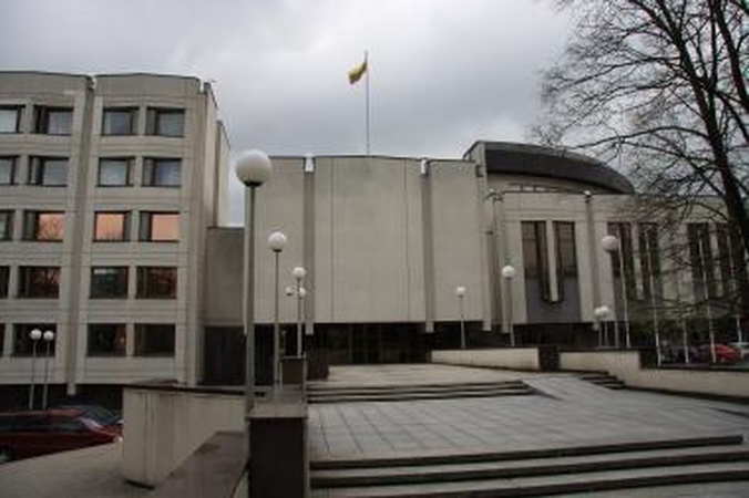 Profsąjungos protestuos prieš mokesčių didinimą