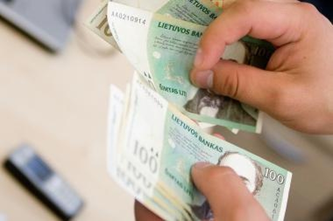 Išeiviams ir lietuvių kilmės užsieniečiams studentams - 174 tūkst. litų išmokų ir stipendijų