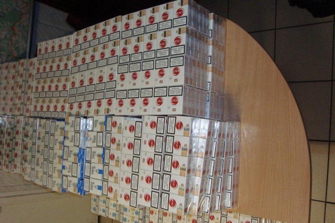 Vilniaus rajone pasieniečiai sulaikė cigarečių krovinį ir 3 vyrus