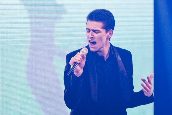 Į „Eurovizijos“ atrankos finalą užtikrintai žengė D.Montvydas