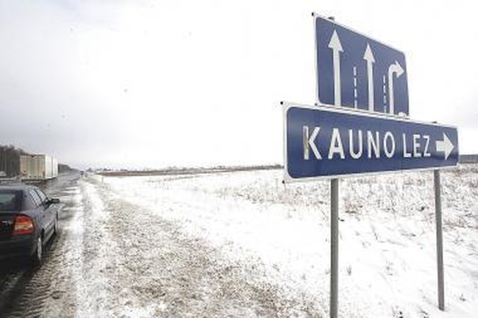 Italai Kauno LEZ ketina rinkti "Skycar" lėktuvus