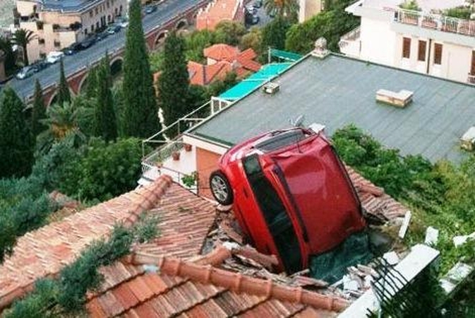 Gėdingai pasibaigę pasivažinėjimai automobiliais