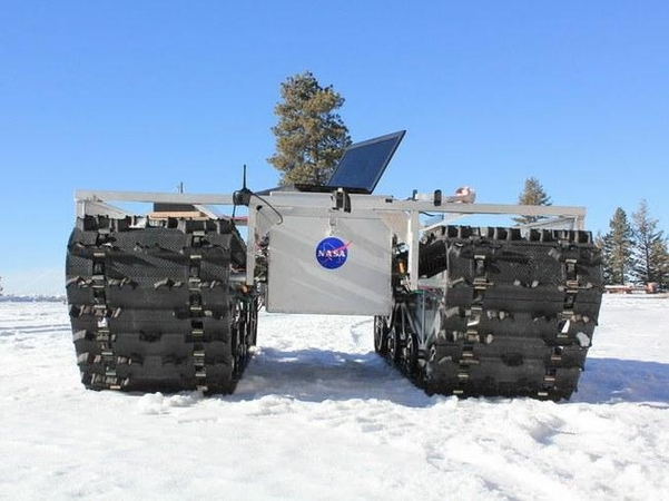 NASA moksliniams tyrimams į Grenlandiją išsiuntė robotą