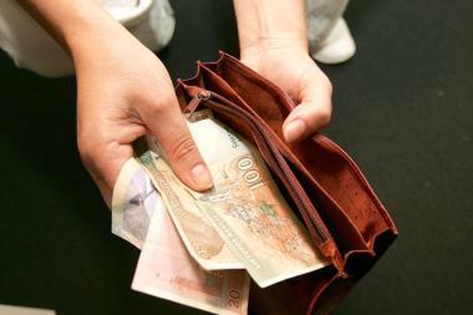 Turto neradę plėšikai išnešė marškinėlius