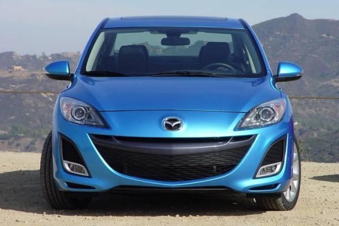 "Mazda" atšaukia 72 tūkst. automobilių