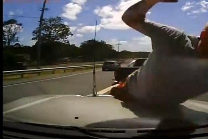 Australijos keliuose siautėjo psichikos sutrikimų turintis vairuotojas