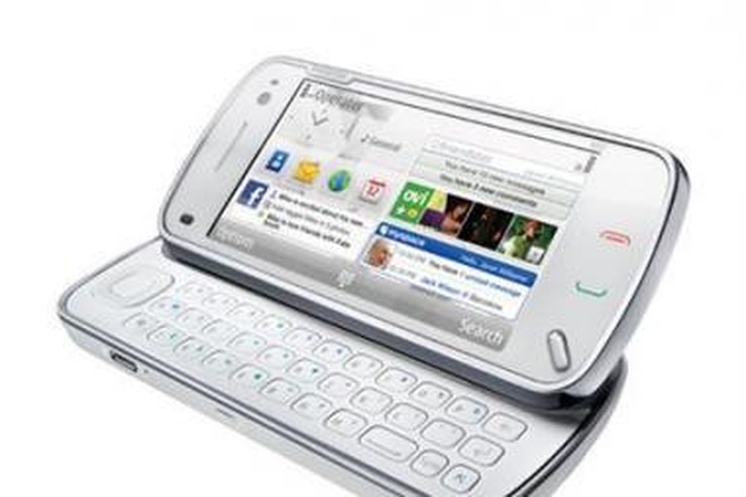 Telefonų laukia virusais užkrėstų kompiuterių likimas