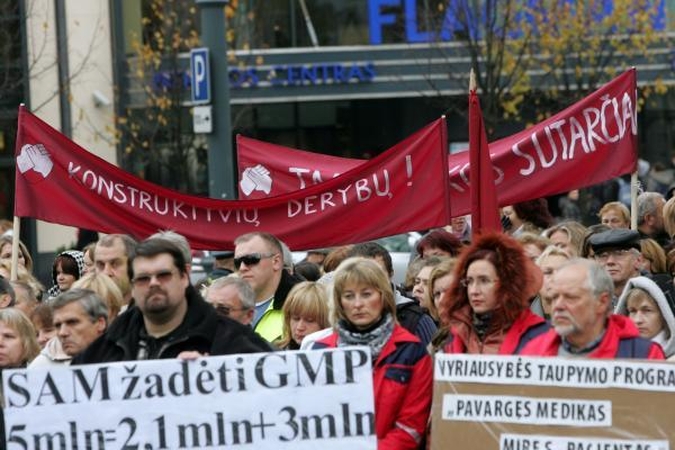 Profesinės sąjungos reikalauja premjero atsistatydinimo (papildyta)