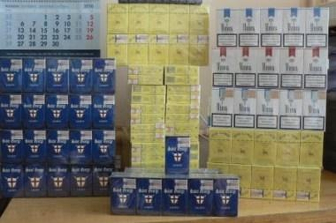 Pasienyje su Baltarusija - daugiau nei 220 tūkst. litų vertės rūkalų kontrabanda