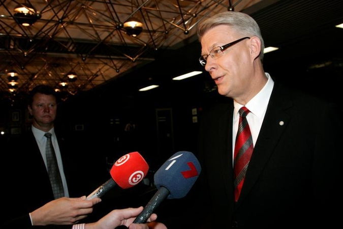 V.Zatlerio partija norėtų kuruoti finansų ir švietimo sritis