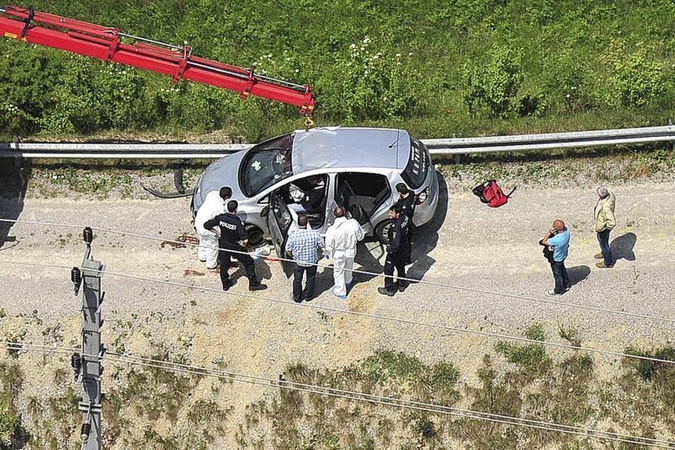 Austrijoje tėvas nušovė sūnų mokykloje ir nusišovė pats