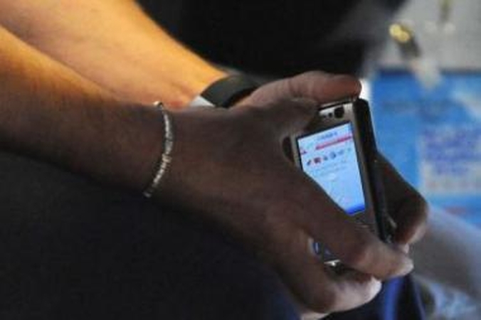 Plėšikai Kaune vogė telefonus bei gėrimus