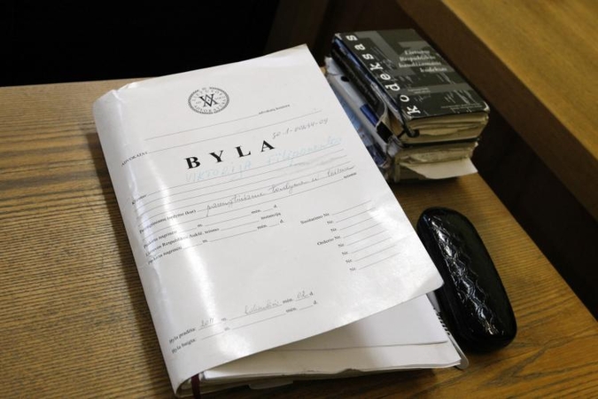 Dėl transformatorių vagysčių prieš teismą stos keturi ilgapirščiai 