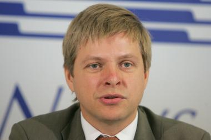R.Šimašius: vaikai turėtų būti perduodami subtiliau