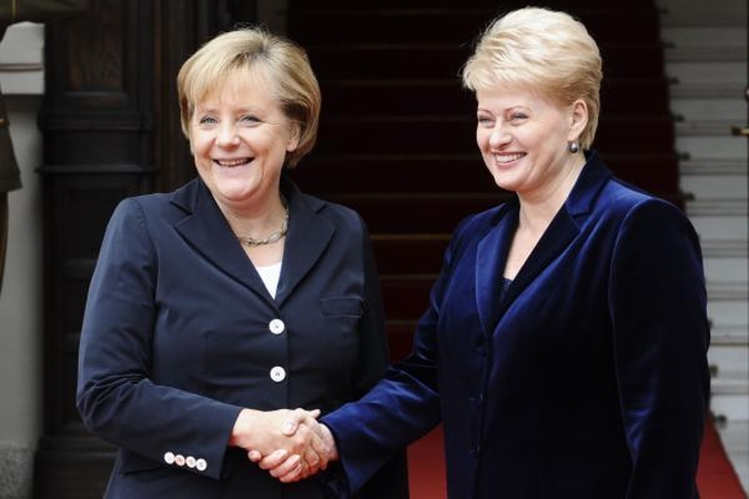 Vilnius ir Berlynas: iki ES vizų panaikinimo Rusijai dar toli