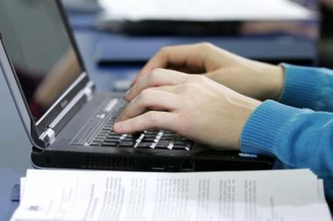 Dvi bendrovės už 1 mln. litų konsultuos Vidaus reikalų ministeriją IT klausimais 