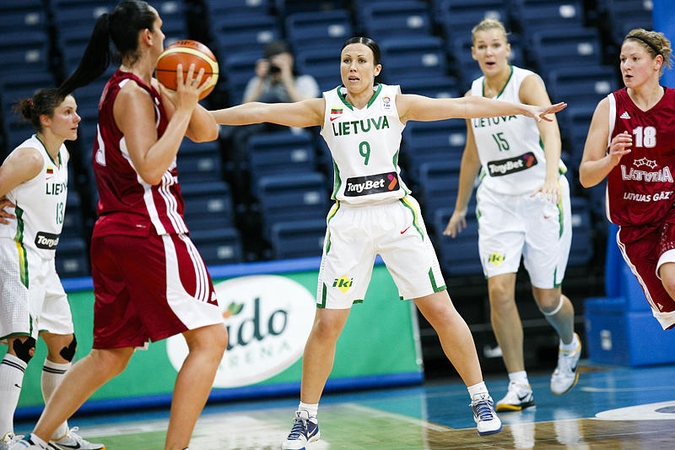 Courtnay Pilypaitis lieka LMKL čempionų komandoje dviem sezonams