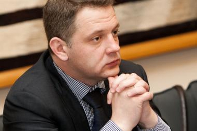 E. Masiulis: „Laikinų vairavimo pažymėjimų savininkai gali gauti ilgalaikius“