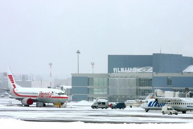 Apie sprogmenį pajuokavęs vyras į Briuselį neišskrido