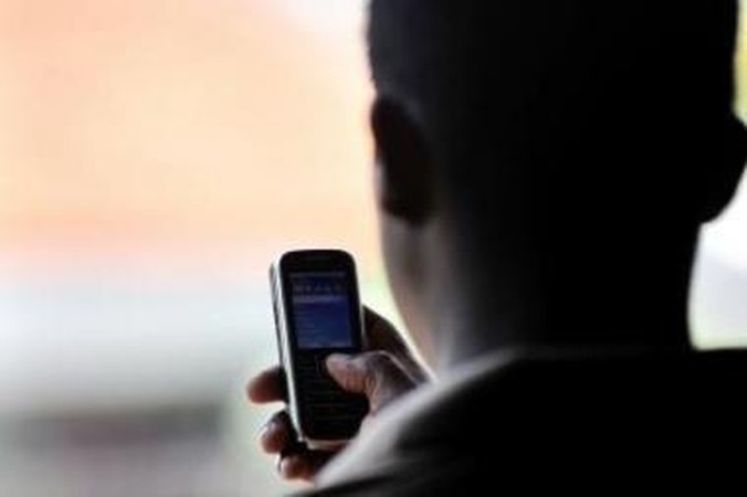 Už mašinų stovėjimą Klaipėdoje telefonu gali susimokėti ir „Tele2“ klientai 
