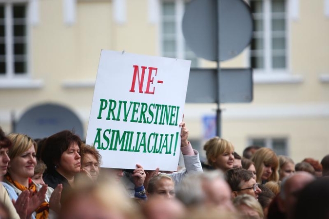 Lenkijos švietimo viceministras ragina keisti Švietimo įstatymą