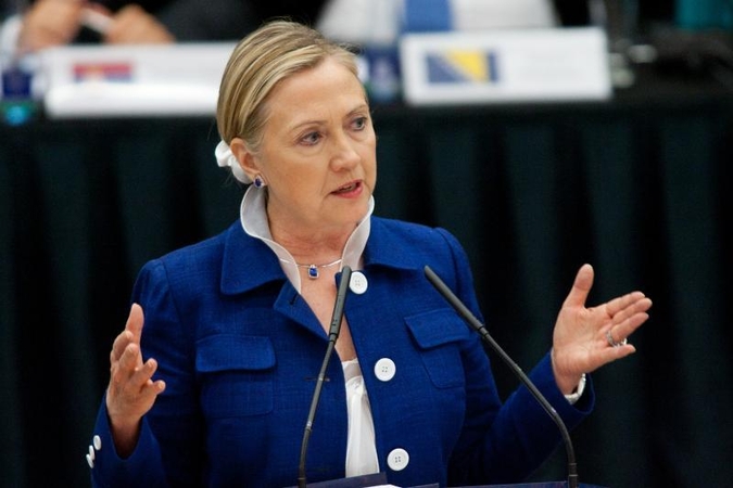 H.Clinton patvirtino ketinanti atvykti į Vilnių gruodį
