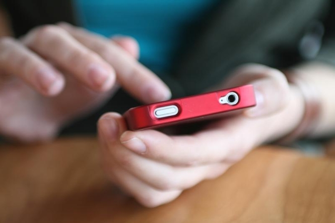„Bitė“ perspėja: žinutės apie laimėjimus užsienyje – apgaulė