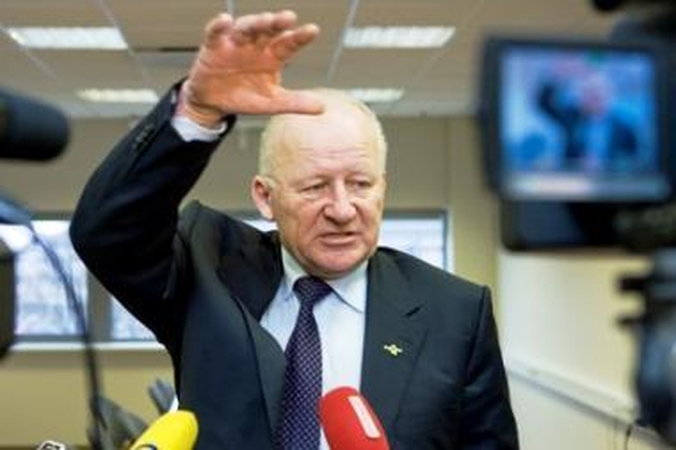 Teismas atmetė J.Imbraso skundą. V.Navickas lieka Vilnaus meru