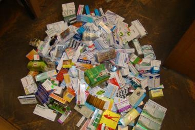 Aleksoto turguje nutraukta neteisėta prekyba vaistais