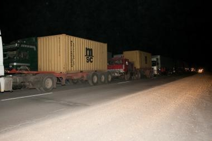 Eilių pasienyje turėtų nelikti - Latvija sako susitarusi su Rusija