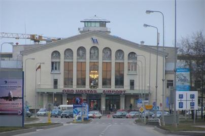 Parkavimo Vilniaus oro uoste reklama - Konkurencijos tarybos akiratyje