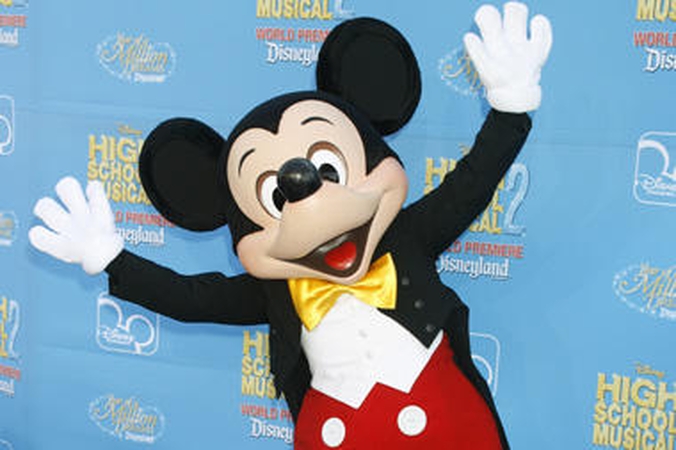 „Disney“ pardavė kino studiją „Miramax“