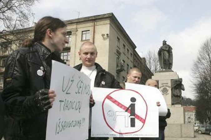 Protestas prieš gėjų eitynes Kaune vyko tyliai