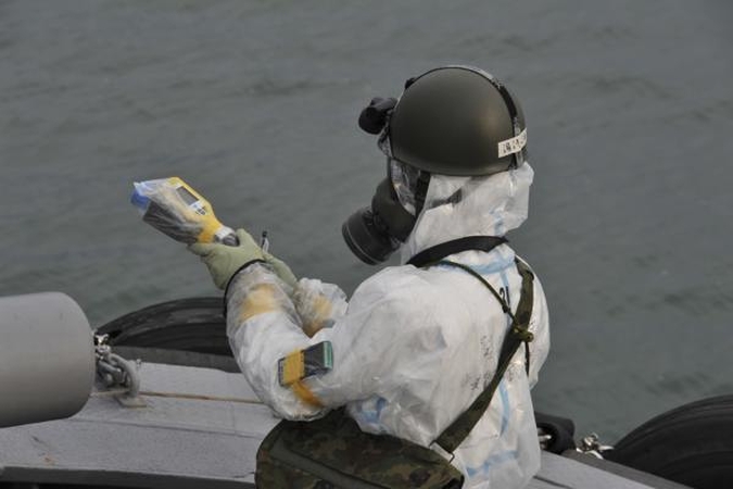 Dviejų Japonijos atominės jėgainių darbuotojai evakuojami po naujo žemės drebėjimo