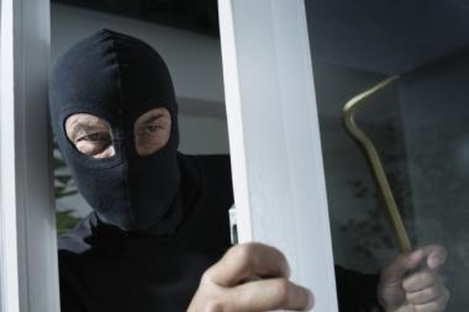 Panevėžyje sulaikyti butų vagys