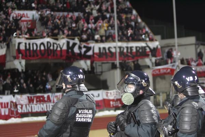 Kauno laukia dar vienas lenkų futbolo sirgalių šturmas