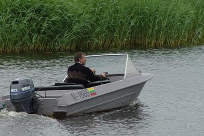 Valčių motorai žudo upių gyvybę