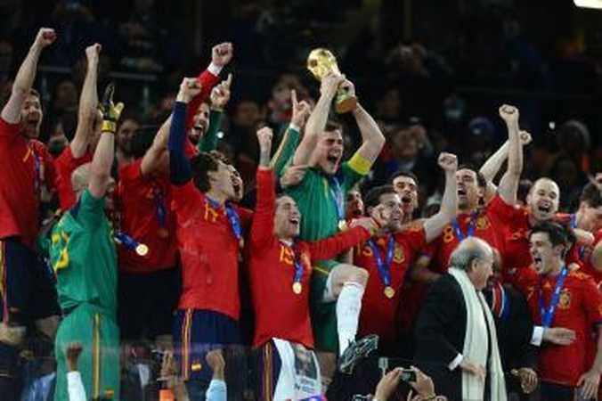 Ispanijos burtininkai užskriejo į pasaulio futbolo Olimpo viršūnę