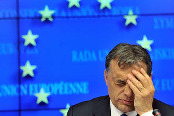 Vengrijos parlamentas patvirtino naują konstituciją