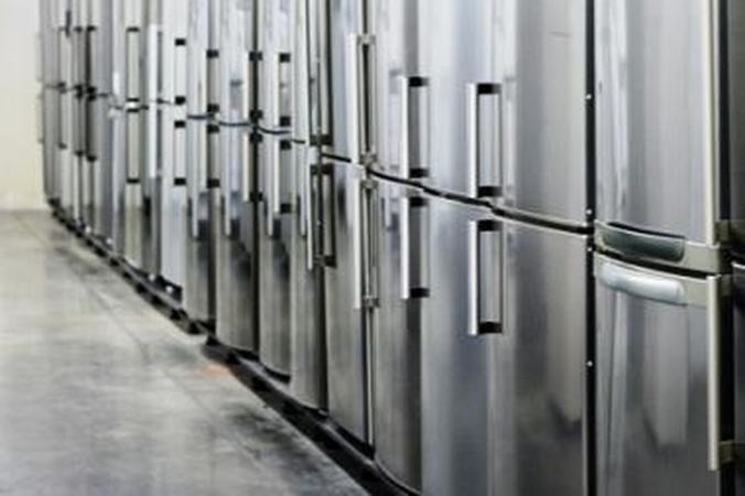 "Snaigė" pradėjo gaminti elektrą taupantį šaldytuvą (papildytas)